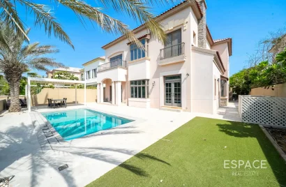 Villa de 5 chambres à Jumeirah Golf Estates, UAE No. 1149