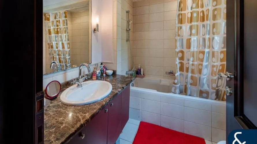 Villa de 5 chambres à Meadows, UAE No. 1320 № 9