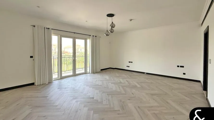 Villa de 6 chambres à Dubai Land, UAE No. 1606 № 16