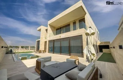 Villa de 6 chambres à Dubai, UAE No. 993