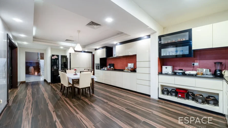 Villa de 5 chambres à Saheel, UAE No. 1196 № 2