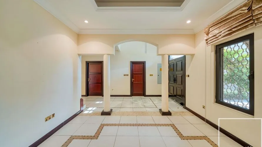 Villa de 4 chambres à Palm Jumeirah, UAE No. 1449 № 8