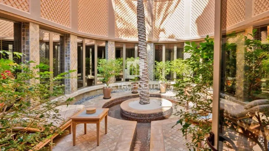 Villa de 5 chambres à Signature Villas, UAE No. 410 № 13