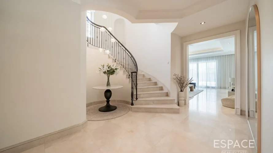 Villa de 6 chambres à Arabian Ranches, UAE No. 1015 № 1