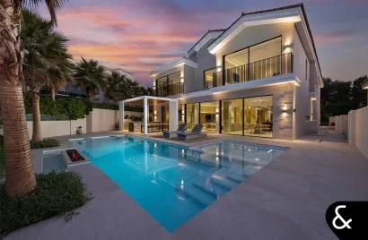 Villa de 7 chambres à Jumeirah Golf Estates, UAE No. 1324