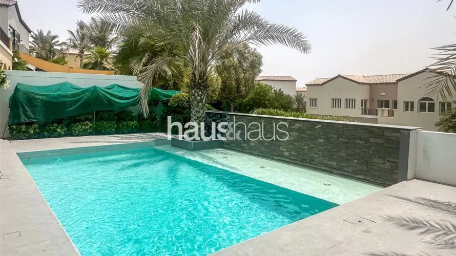 Villa de 4 chambres à Jumeirah Golf Estates, UAE No. 834 № 15