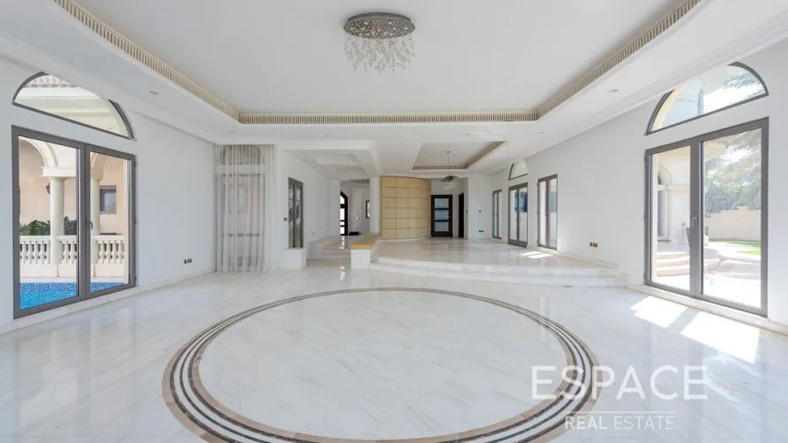 Villa de 5 chambres à Palm Jumeirah, UAE No. 1047 № 2