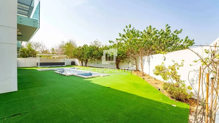 Villa de 6 chambres à District One, UAE No. 673 № 17