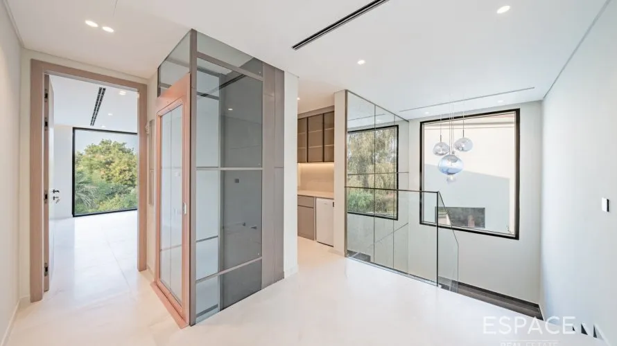 Villa de 5 chambres à Jumeirah Islands, UAE No. 1195 № 10