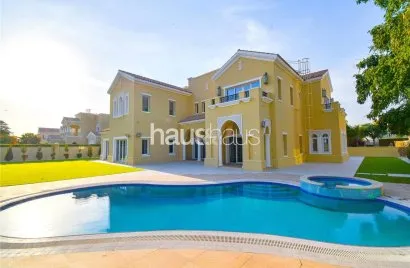 Villa de 6 chambres à Arabian Ranches, UAE No. 800