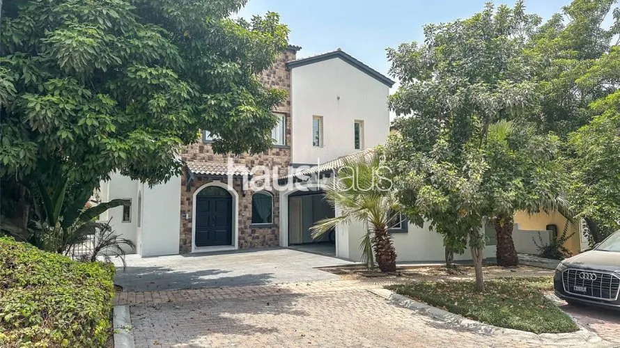 Villa de 4 chambres à Jumeirah Golf Estates, UAE No. 834 № 16