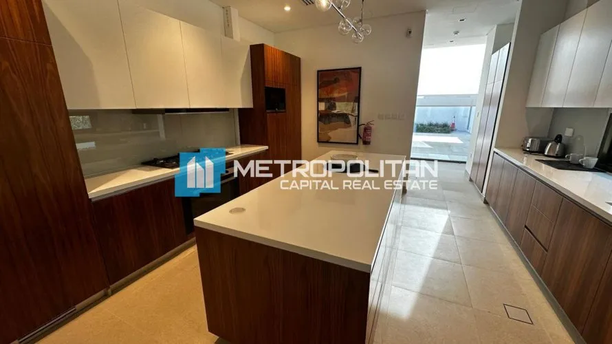 Villa de 5 chambres à Abu Dhabi, UAE No. 1385 № 5