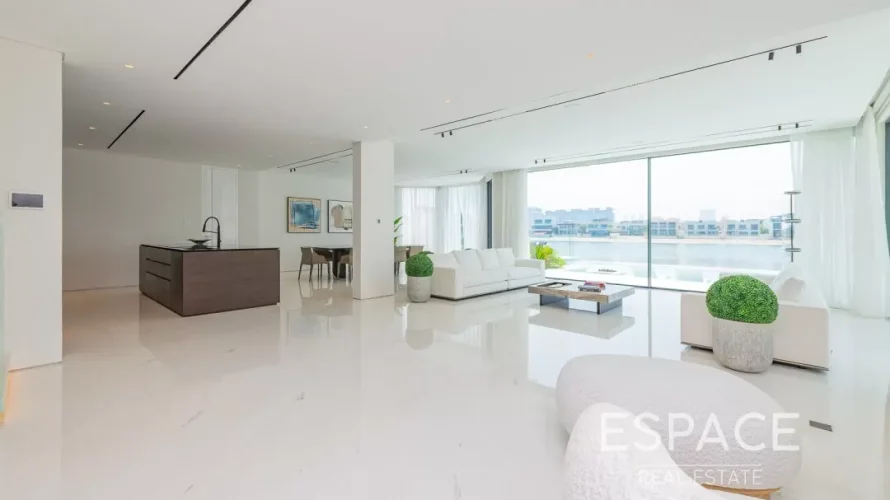 Villa de 5 chambres à Palm Jumeirah, UAE No. 1055 № 1