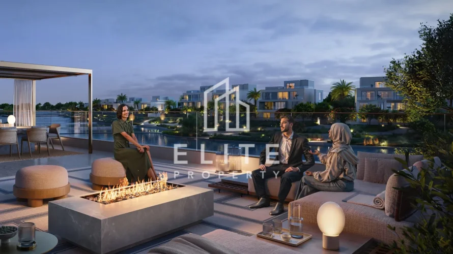 Villa de 5 chambres à Dubai, UAE No. 893 № 1