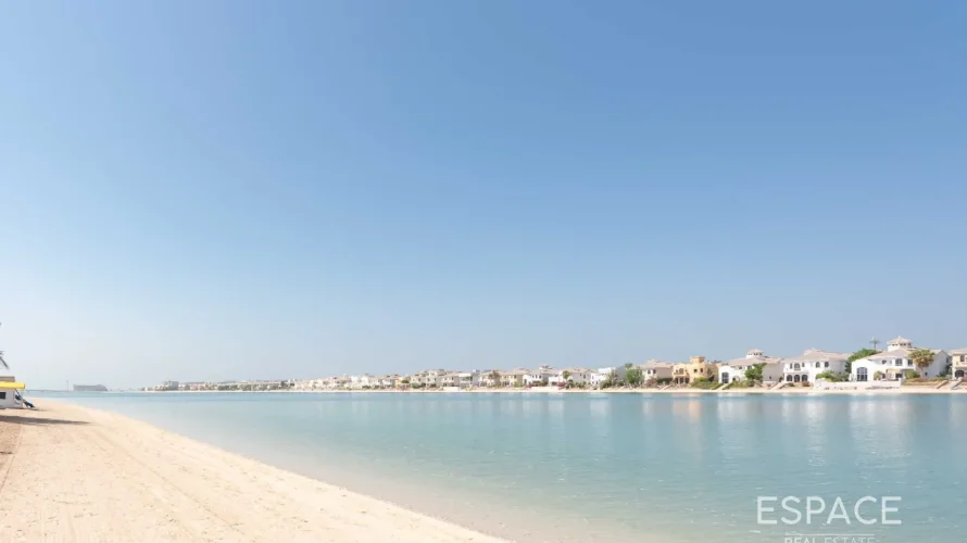 Villa de 4 chambres à Palm Jumeirah, UAE No. 1034 № 11