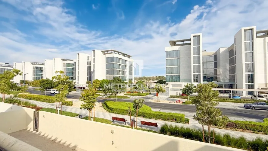 Villa de 5 chambres à District One, UAE No. 1273 № 17