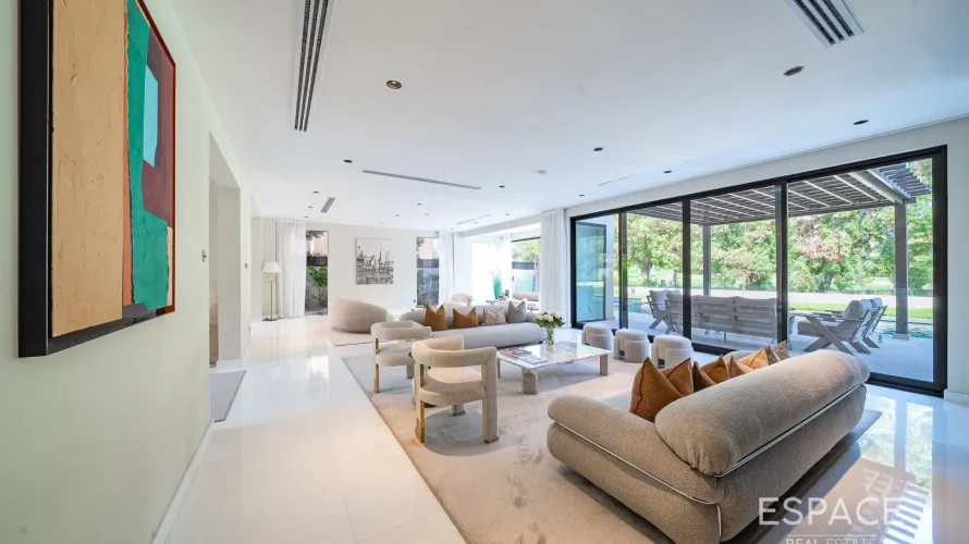 Villa de 6 chambres à The Lakes, UAE No. 1038 № 4