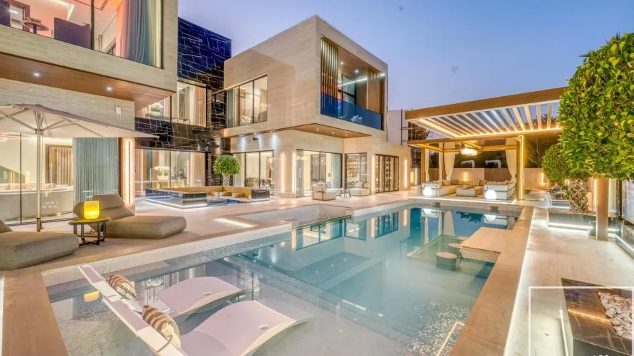 Villa de 4 chambres à Al Barari, UAE No. 1455 № 2