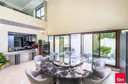 Villa de 6 chambres à Meydan, UAE No. 511