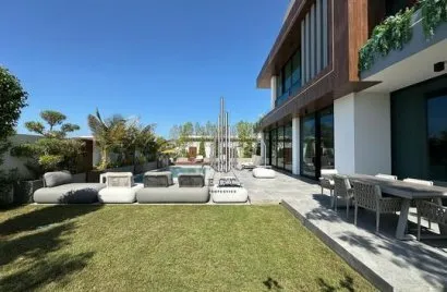 Villa de 6 chambres à Ghantoot, UAE No. 521