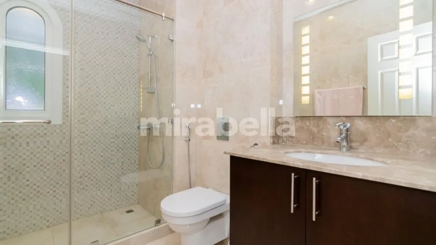 Villa de 4 chambres à Earth, UAE No. 305 № 6