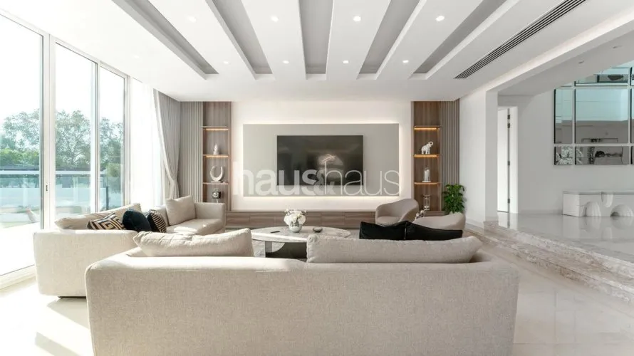 Villa de 6 chambres à Jumeirah Golf Estates, UAE No. 767