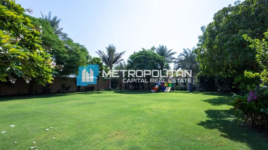 Villa de 7 chambres à Khalifa City, UAE No. 1341 № 24