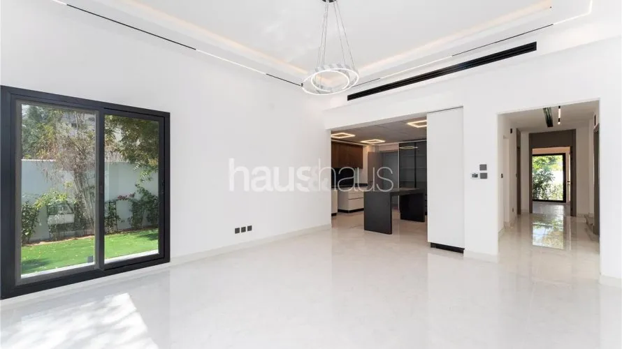 Villa de 6 chambres à Meadows, UAE No. 763 № 3