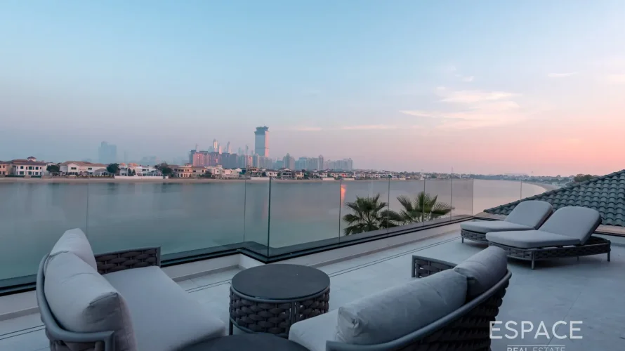 Villa de 6 chambres à Palm Jumeirah, UAE No. 1052 № 19