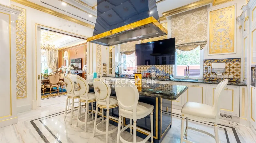 Villa de 7 chambres à XXII Carat, UAE No. 1239 № 3