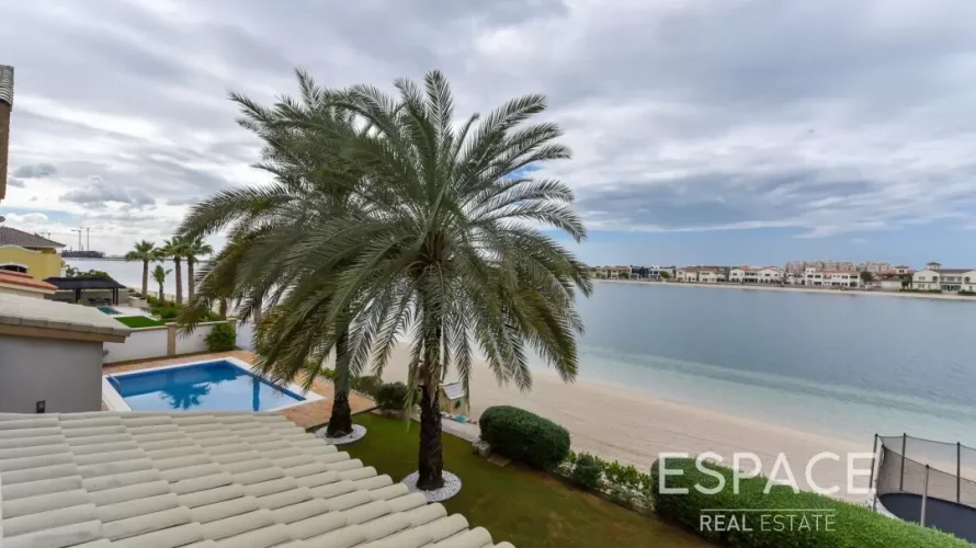 Villa de 6 chambres à Palm Jumeirah, UAE No. 1061 № 16