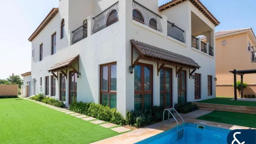 Villa de 5 chambres à Jumeirah Golf Estates, UAE No. 1318 № 1