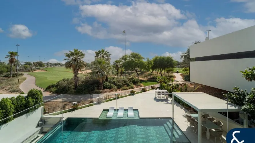 Villa de 5 chambres à DAMAC Hills (Akoya by DAMAC), UAE No. 1360