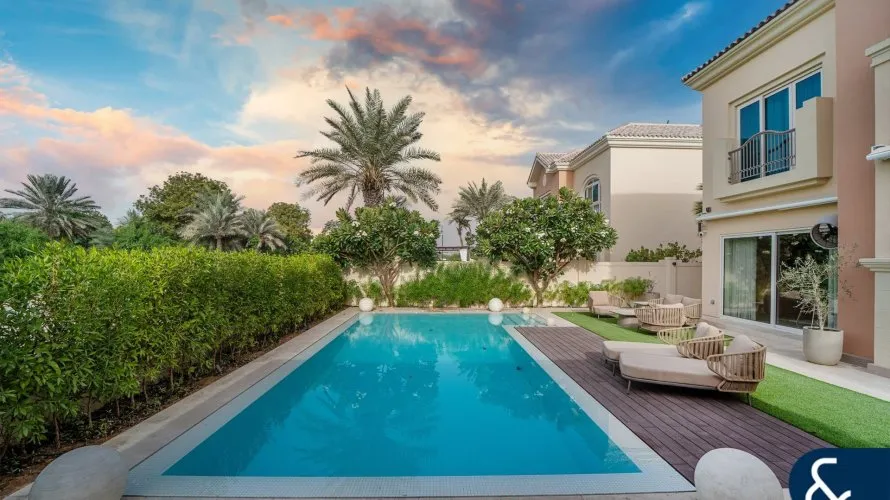 Villa de 5 chambres à Victory Heights, UAE No. 1315 № 24