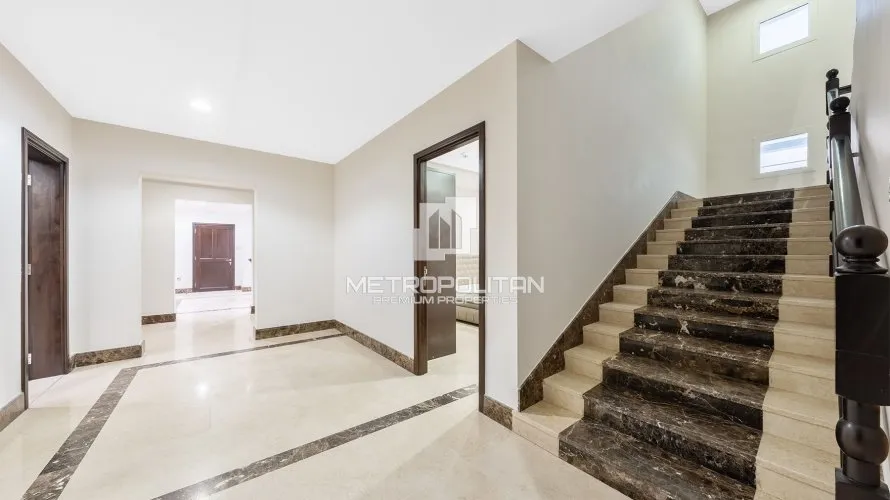 Villa de 6 chambres à Al Barsha, UAE No. 1274 № 13