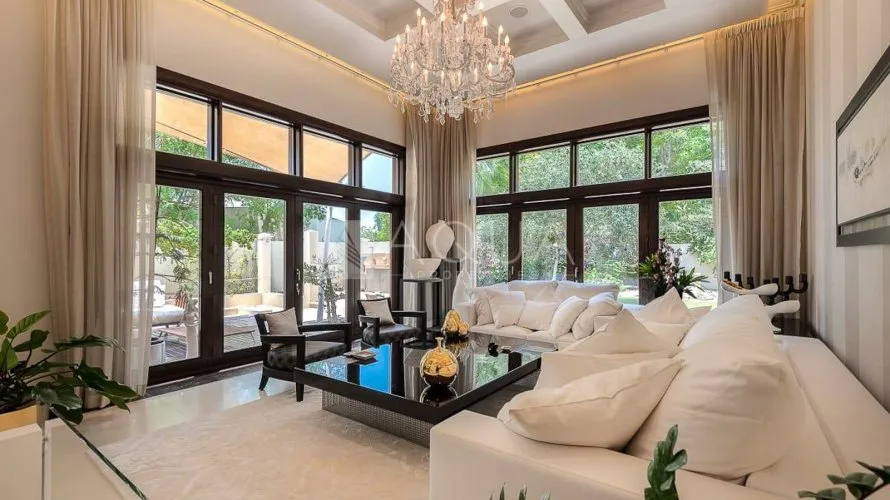 Villa de 6 chambres à Al Barari, UAE No. 1428