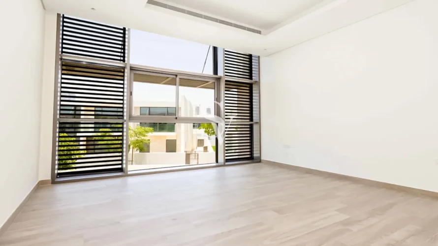 Villa de 5 chambres à District One, UAE No. 1525 № 13