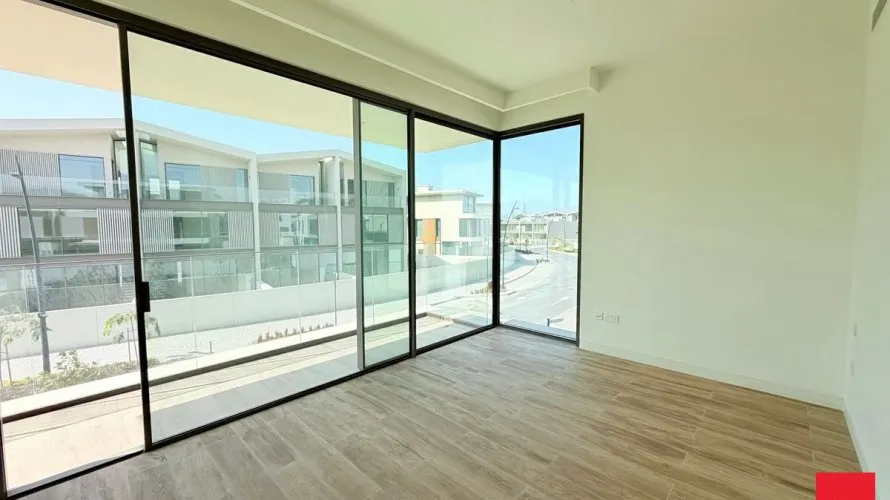 Villa de 4 chambres à Dubai, UAE No. 702 № 15