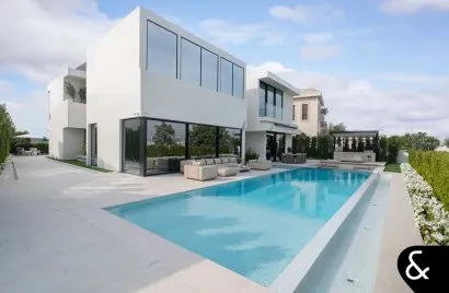 Villa de 5 chambres à Parkway Vistas, UAE No. 1354