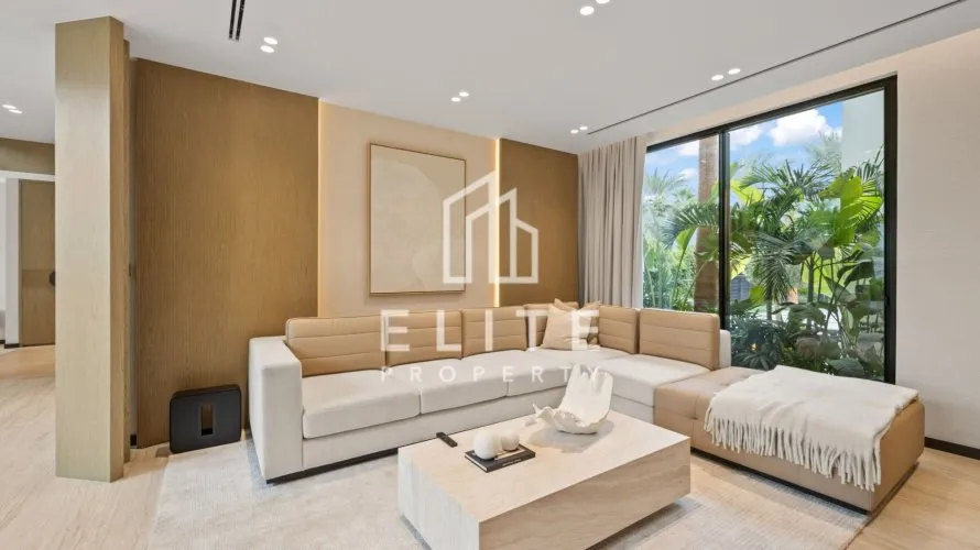 Villa de 5 chambres à Dubai, UAE No. 1513 № 22