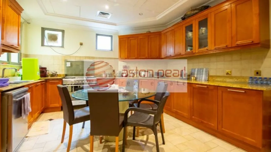 Villa de 5 chambres à Garden Homes Frond K, UAE No. 212 № 18