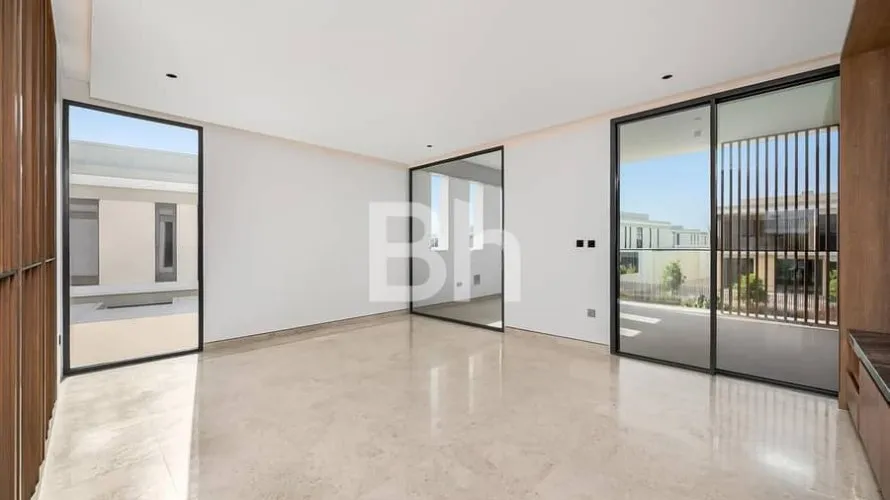 Villa de 5 chambres à Tilal Al Ghaf, UAE No. 971 № 15