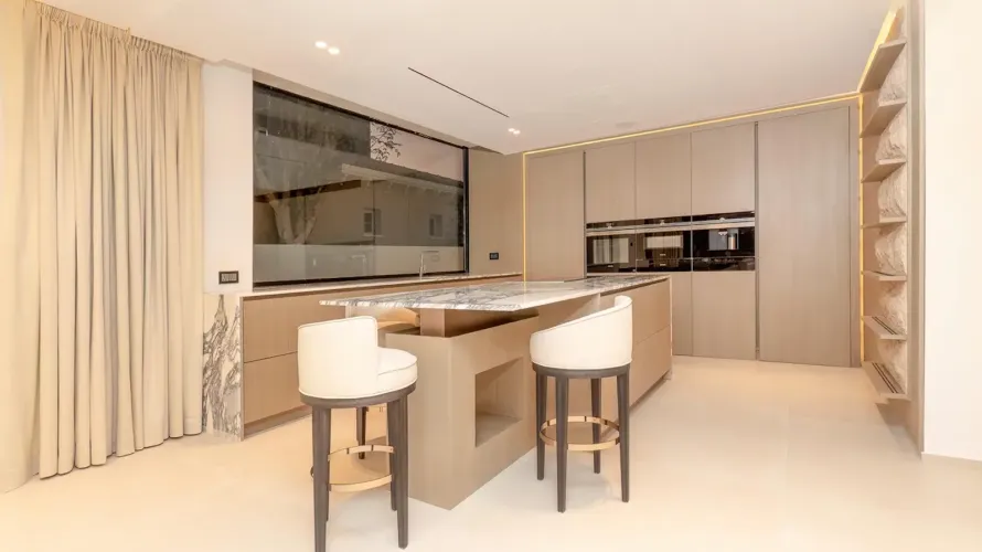 Villa de 6 chambres à Dubai, UAE No. 358 № 4