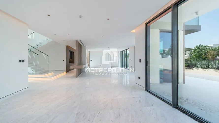 Villa de 6 chambres à Harmony, UAE No. 1266 № 1