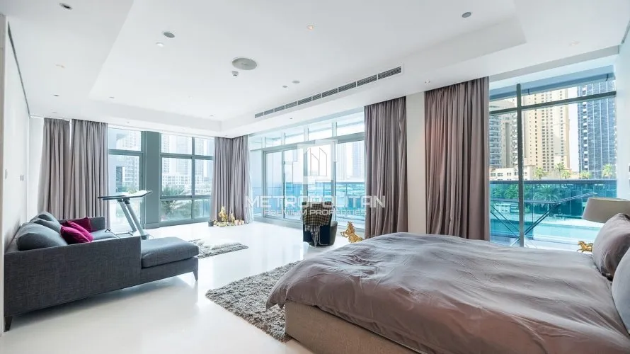 Villa de 4 chambres à Dubai Marina, UAE No. 666 № 27