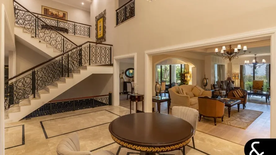 Villa de 5 chambres à The Crescent, UAE No. 1312 № 4