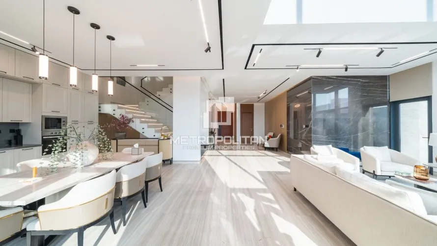 Villa de 6 chambres à Nad Al Sheba 1, UAE No. 1283 № 3