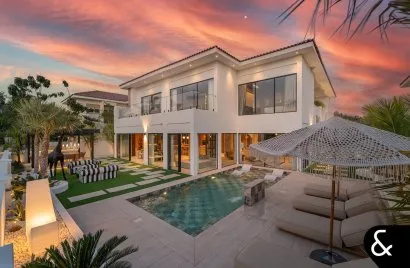 Villa de 5 chambres à Fire, UAE No. 1613