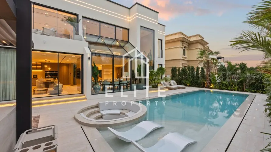 Villa de 5 chambres à Dubai, UAE No. 1506