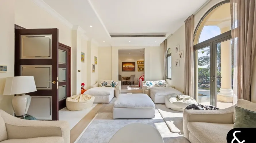 Villa de 6 chambres à Signature Villas, UAE No. 1306 № 6